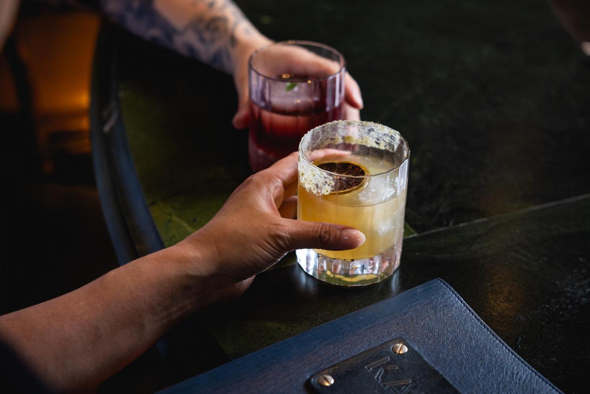 Ovolo The Valley Брісбен Екстер'єр фото A whiskey sour