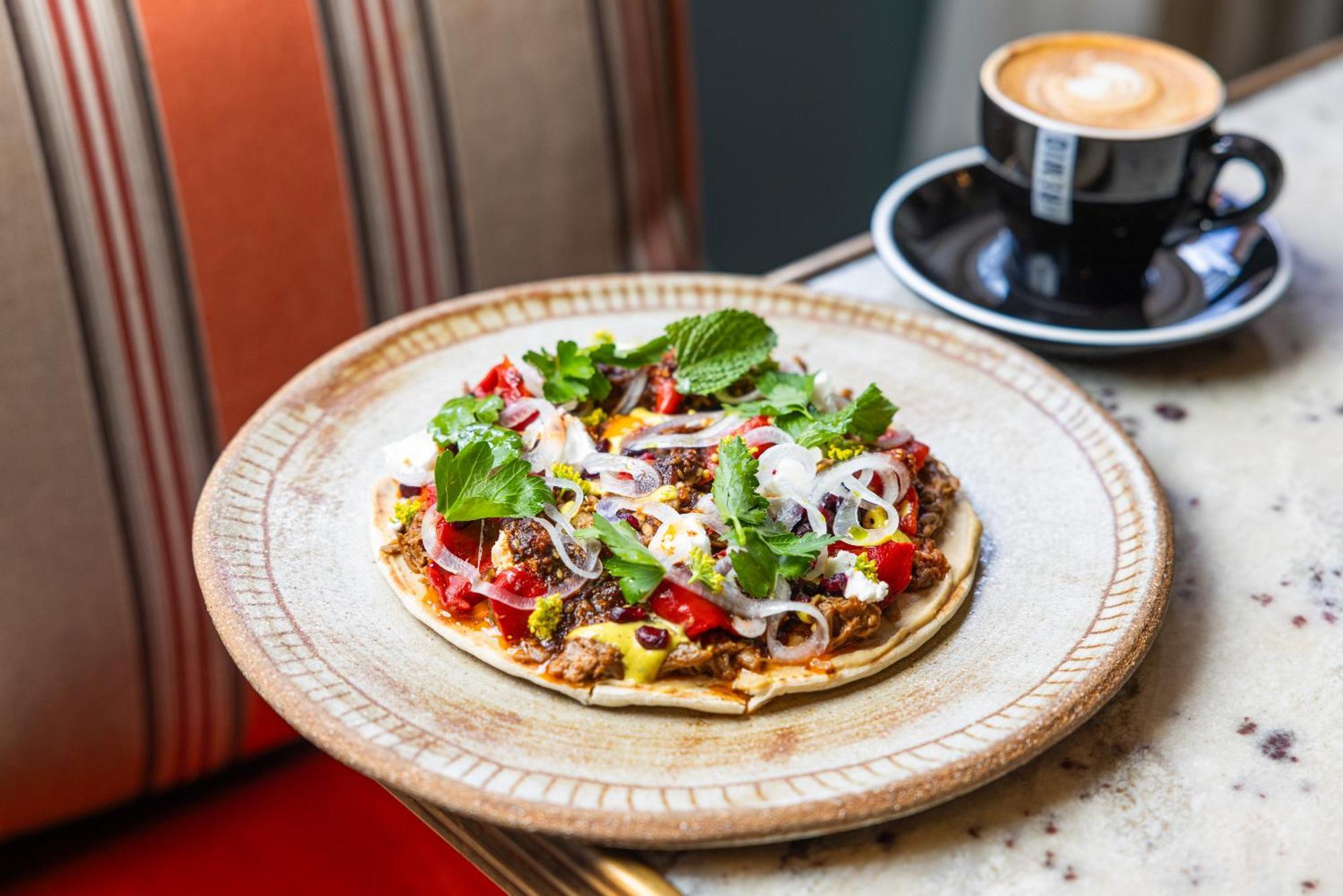 Ovolo The Valley Брісбен Екстер'єр фото A vegan pizza at the restaurant