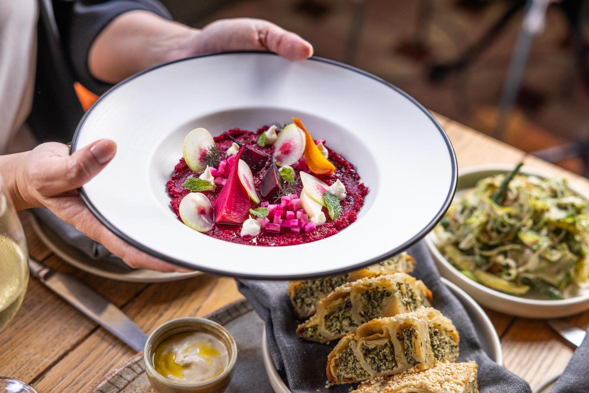 Ovolo The Valley Брісбен Екстер'єр фото A plate of beetroot hummus
